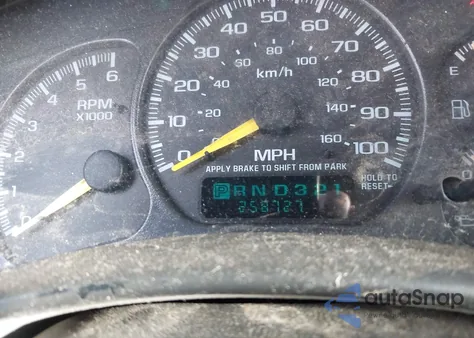 2000 GMC Yukon Xl 1500 Slt из США, поврежденный, VIN 3GKEC16T8YG114912